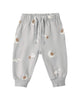 QUINCY MAE RELAXED SWEATPANT SKY FRIENDS