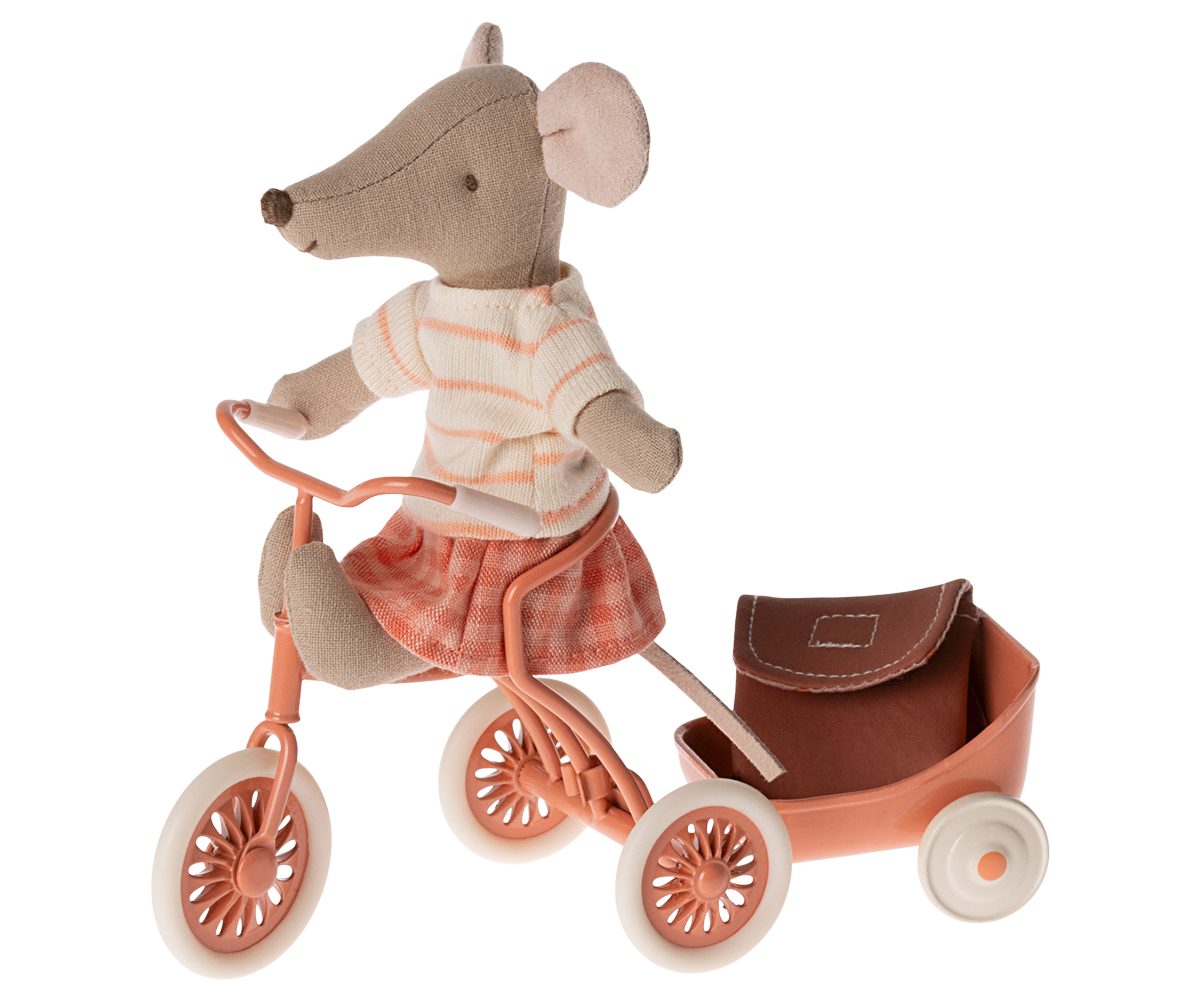 MAILEG TRICYCLE MOUSE, BIG SISTER- CORAL