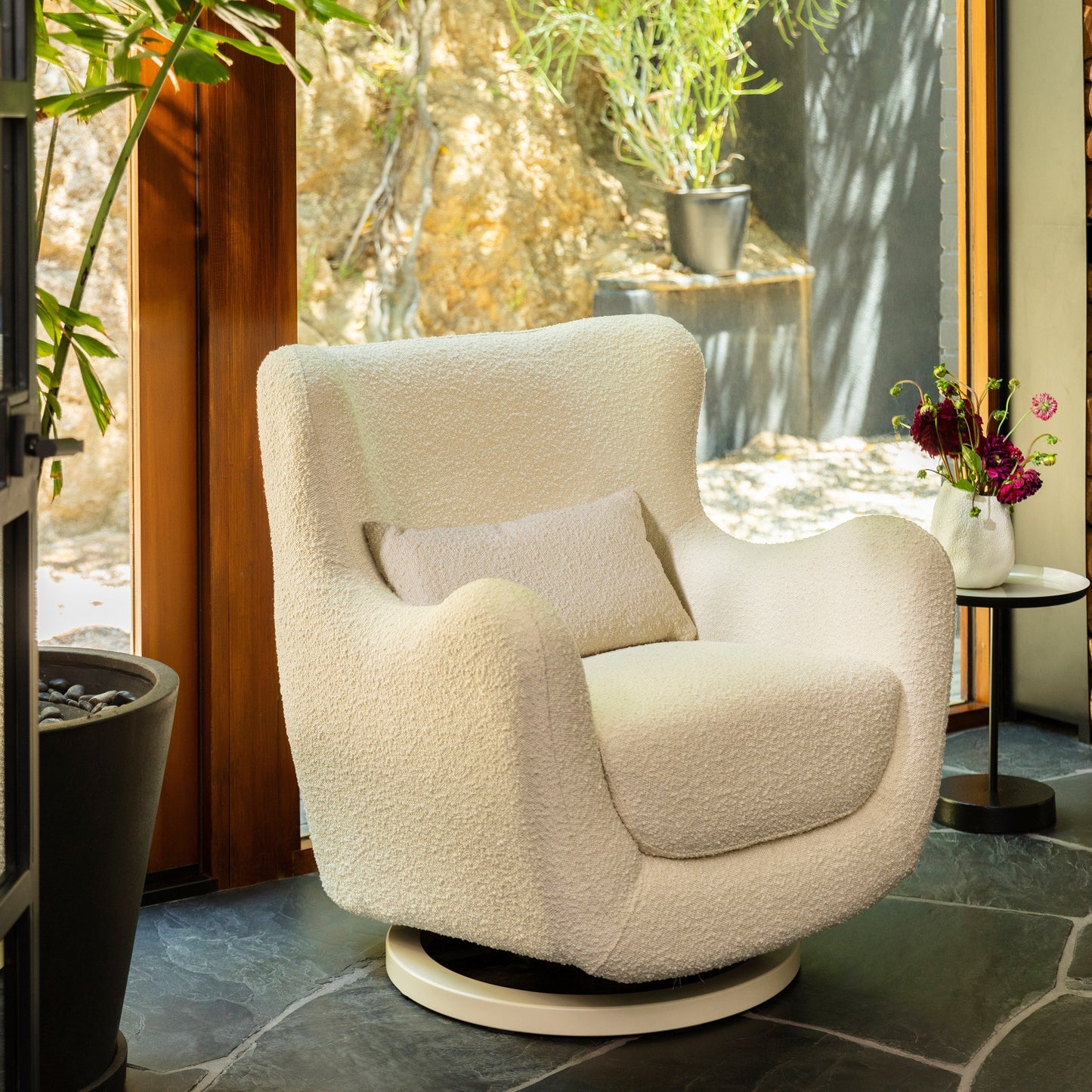 BABYLETTO SOLSTICE SWIVEL GLIDER IN BOUCLE
