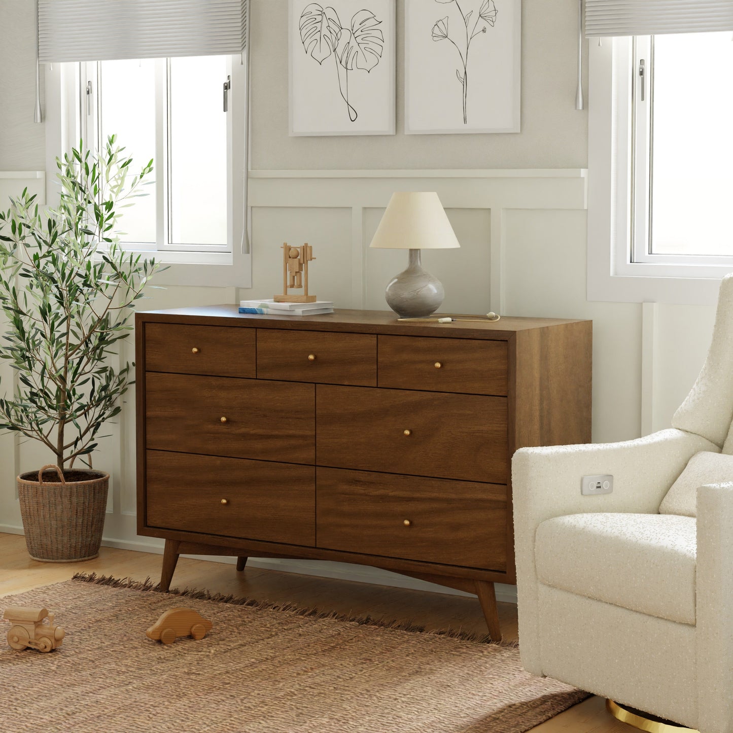 Palma 7-Drawer Double Dresser, Assembled in Warm White