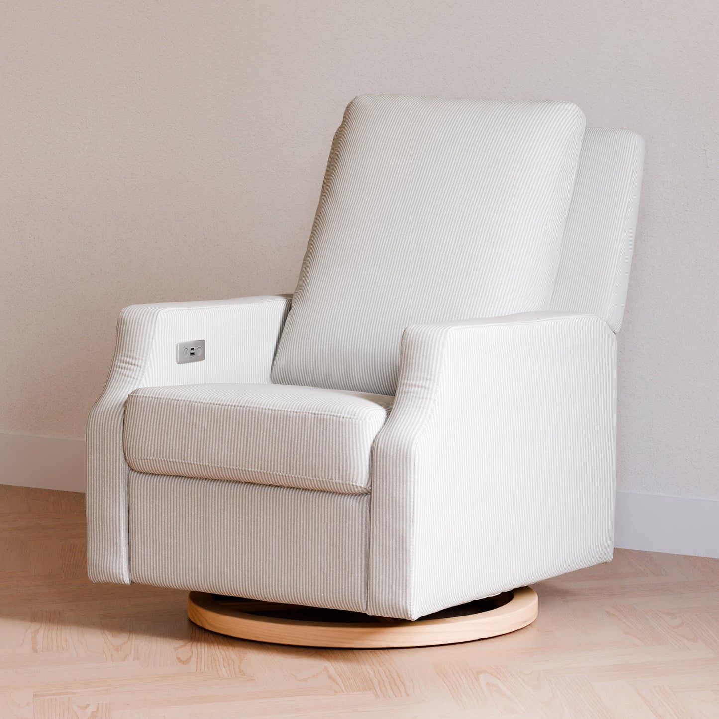 NAMESAKE CREWE ELECTRONIC RECLINER AND SWIVEL GLIDER