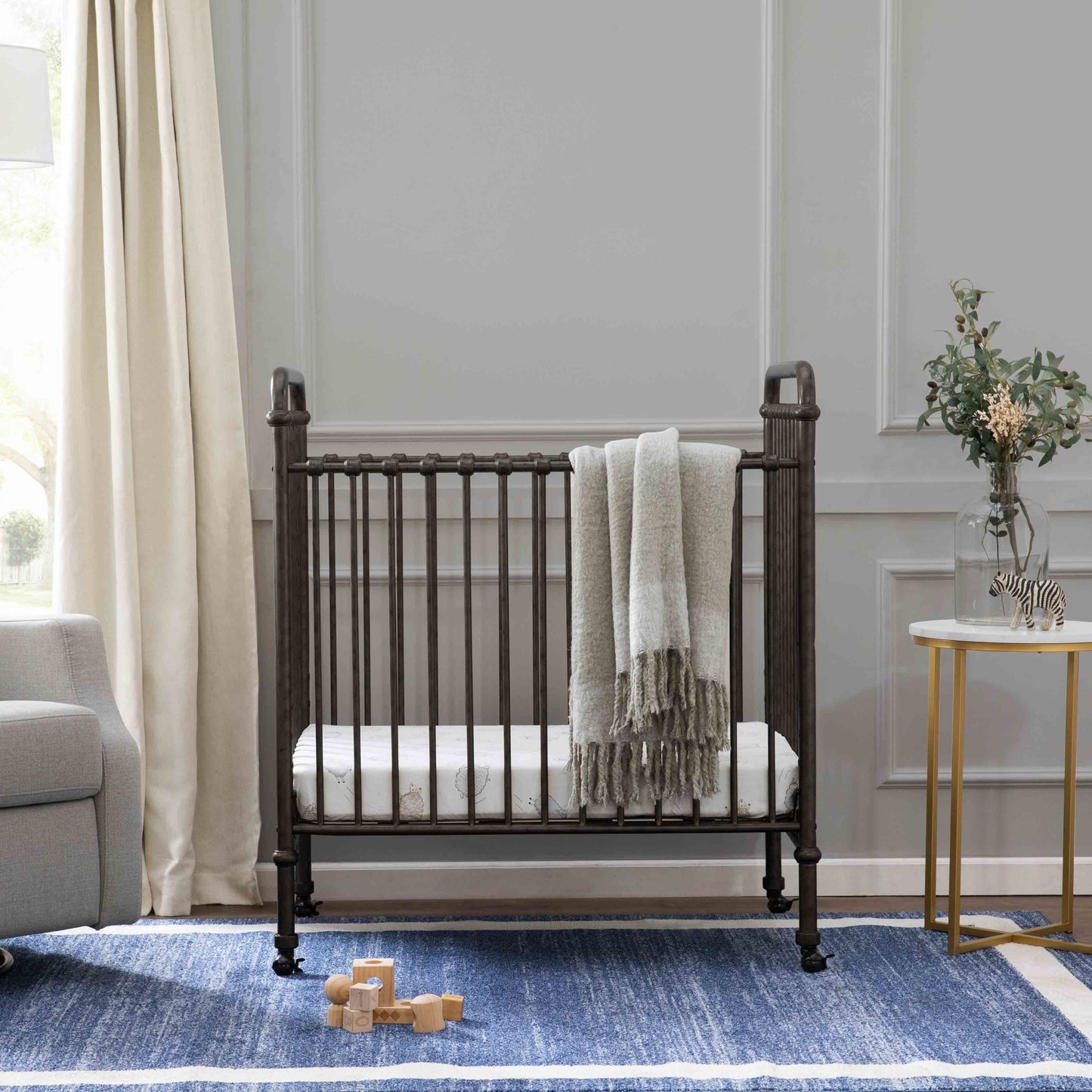 NAMESAKE ABIGAIL 3-IN-1 CONVERTIBLE MINI CRIB