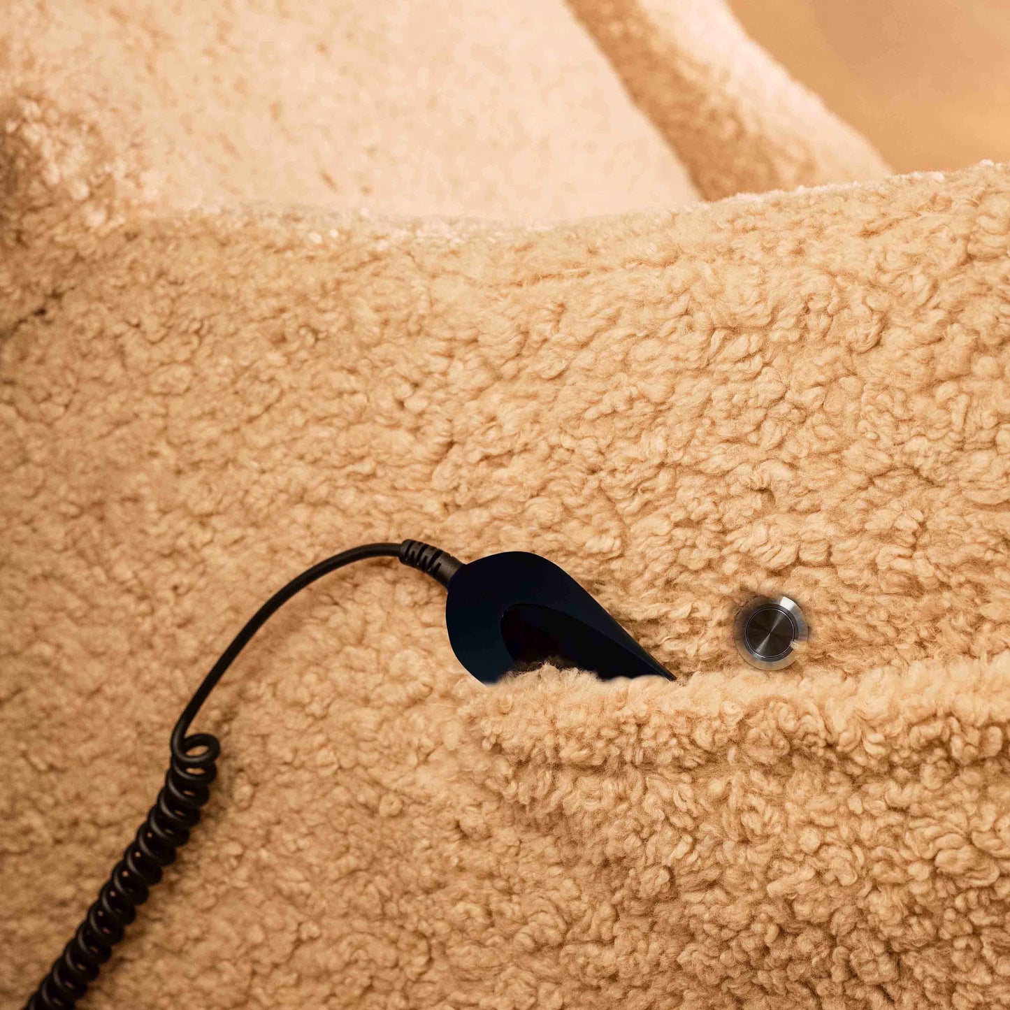 BABYLETTO KIWI DELUXE POWER RECLINER & SWIVEL GLIDER WITH HEAT AND MASSAGE