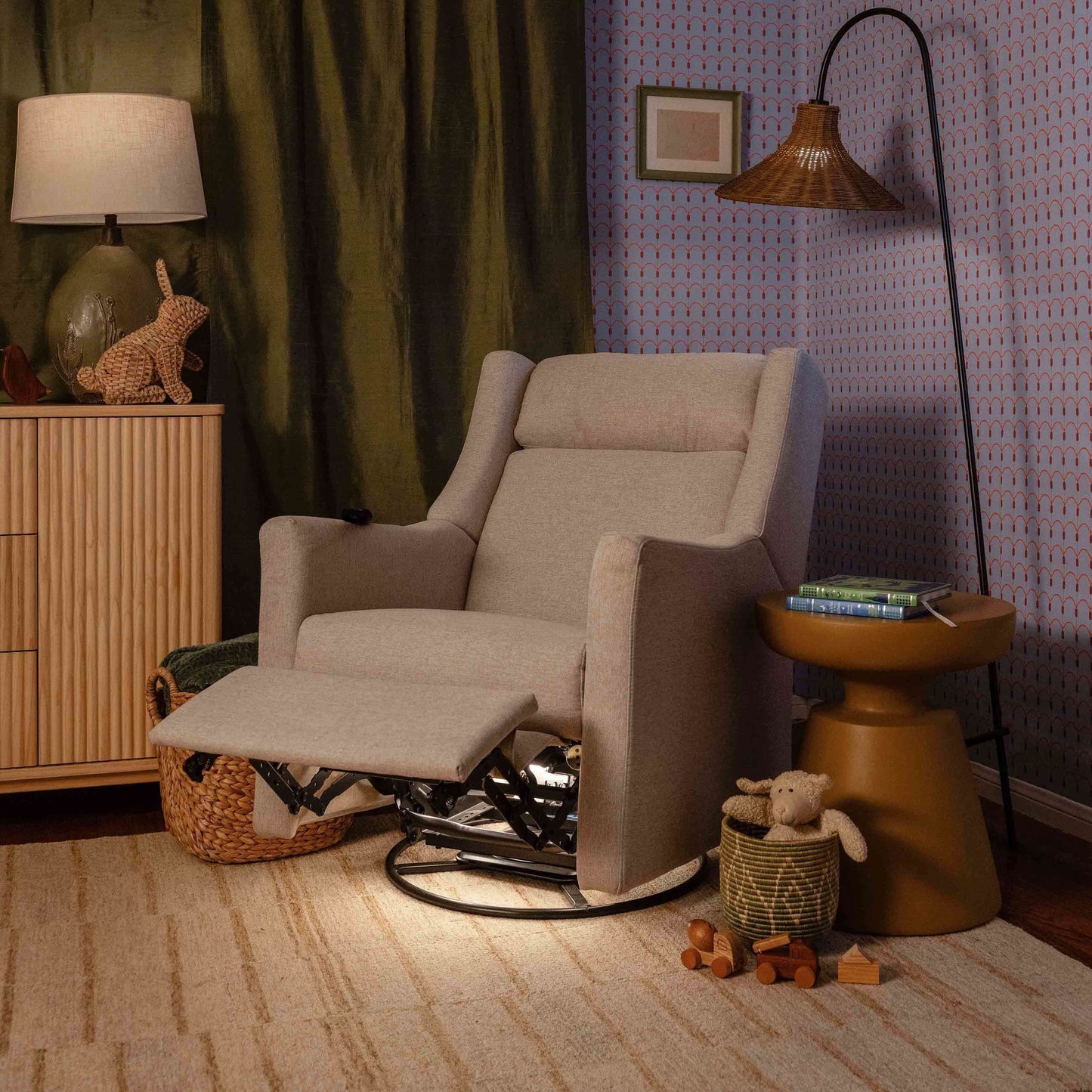 BABYLETTO KIWI DELUXE POWER RECLINER & SWIVEL GLIDER WITH HEAT AND MASSAGE