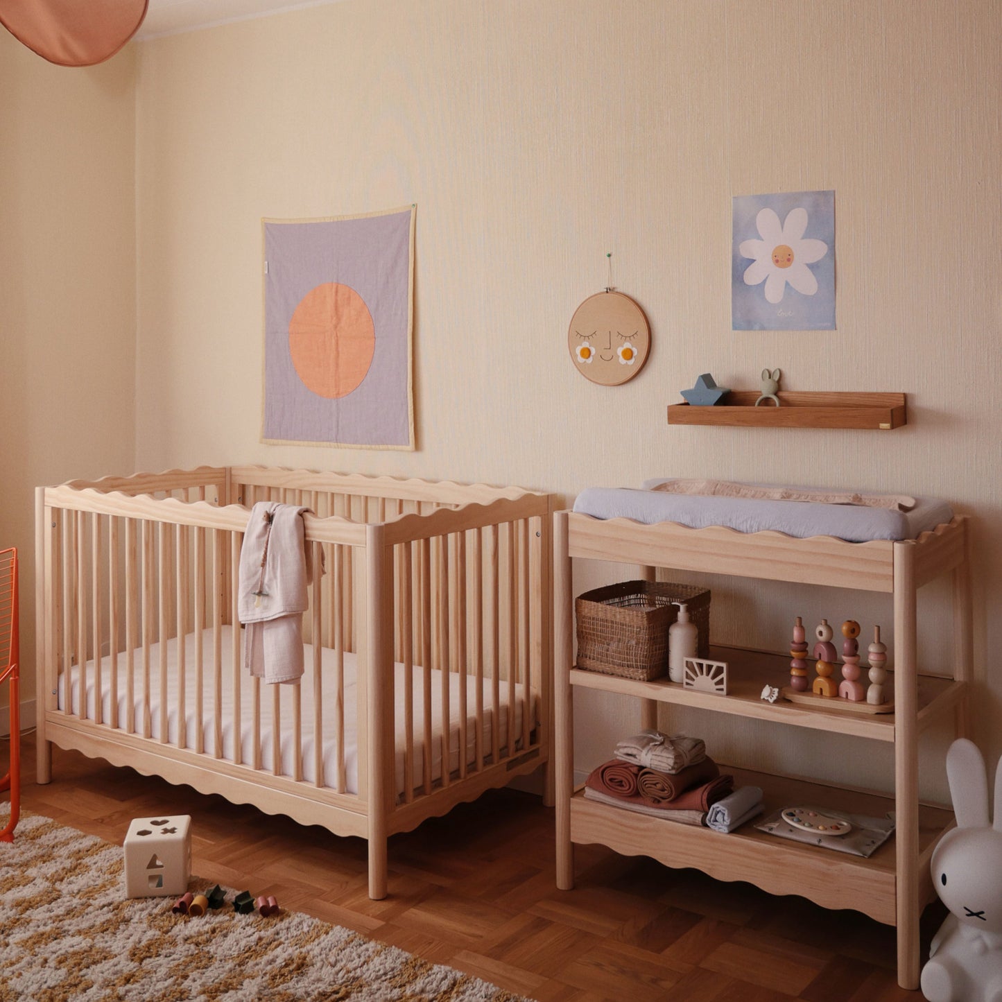 BABYLETTO SWELL 4-IN-1 CONVERTIBLE CRIB WITH TODDLER BED CONVERSION KIT