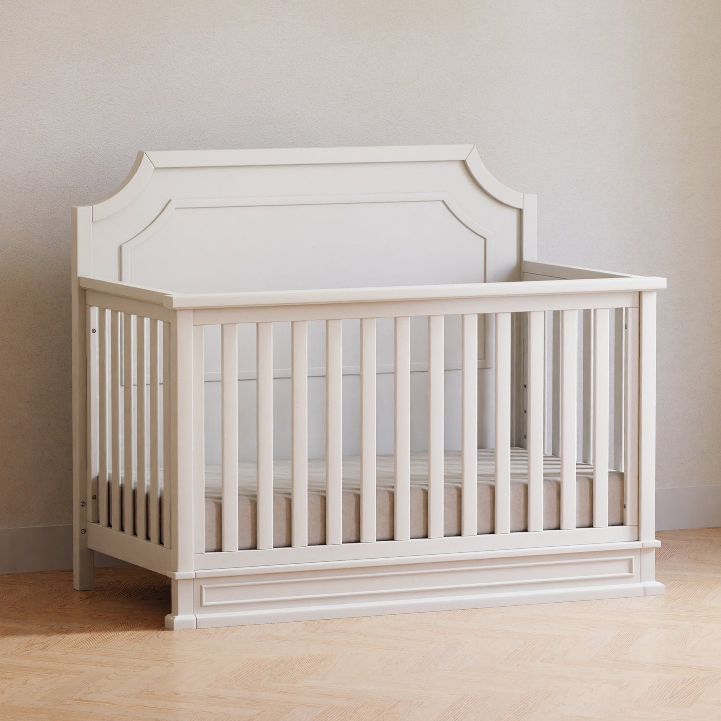 NAMESAKE EMMA REGENCY 4-IN-1 CONVERTIBLE CRIB
