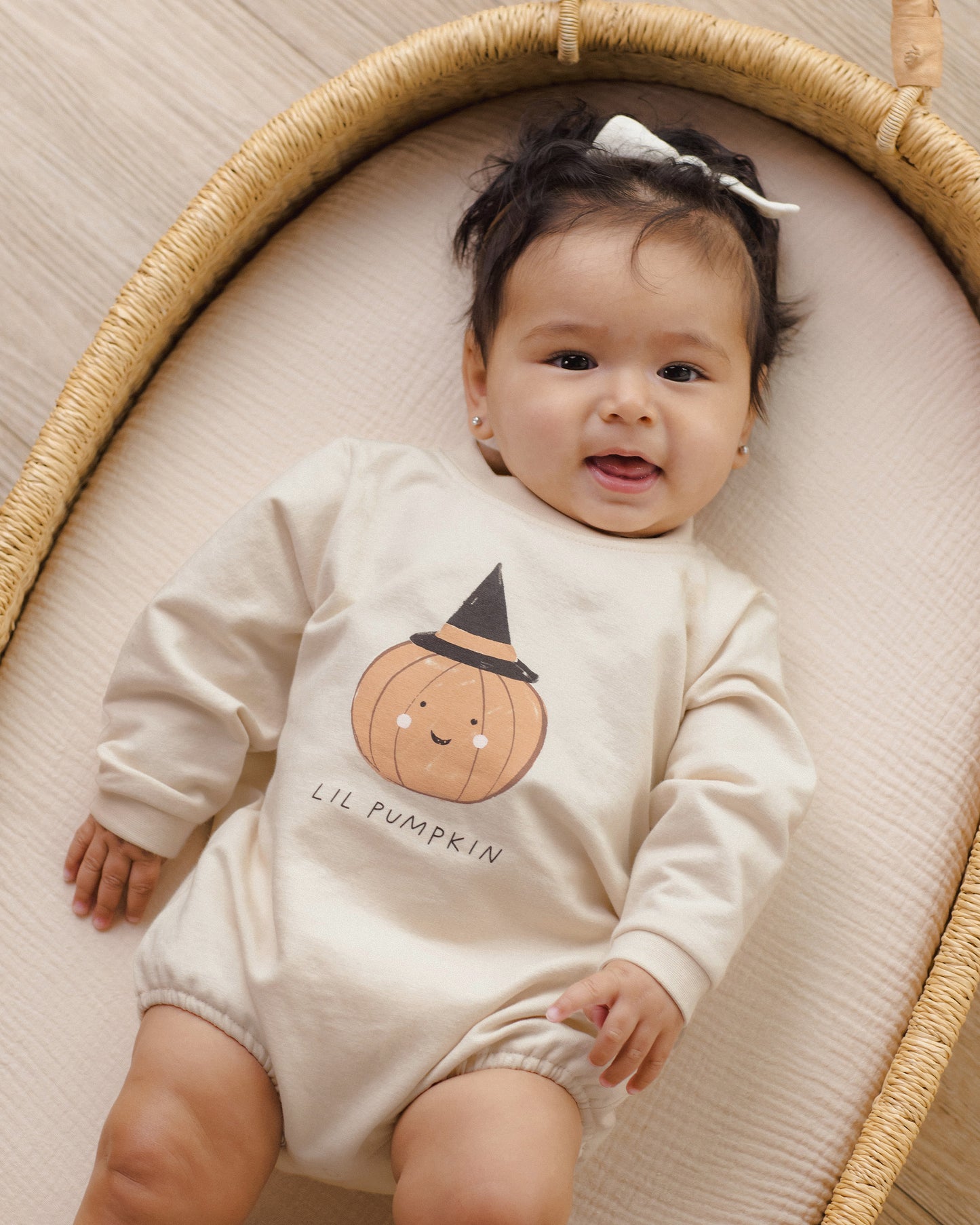 QUINCY MAE CREWNECK BUBBLE ROMPER LIL PUMPKIN