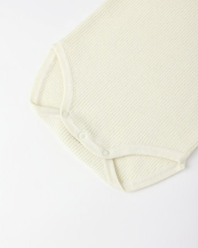 RYLEE & CRU RUFLE COLLAR BODYSUIT - NATURAL