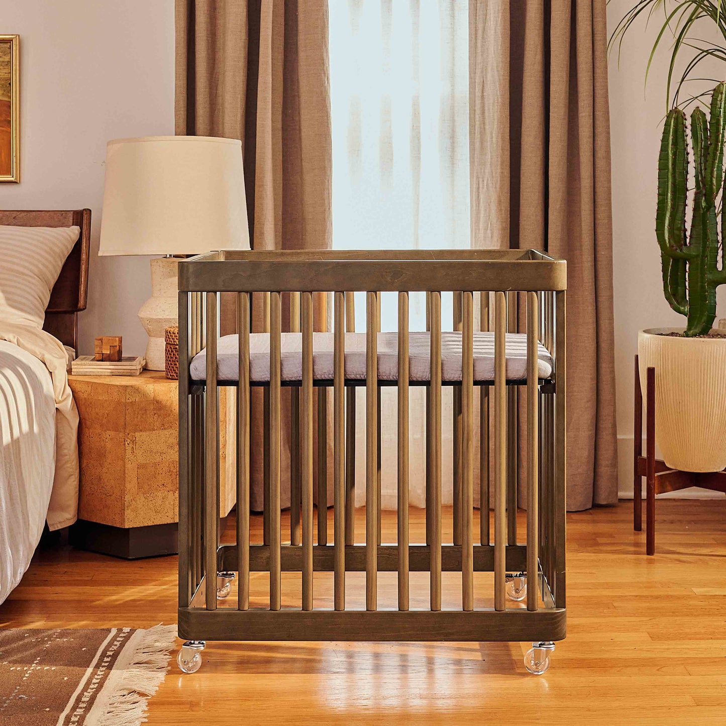 BABYLETTO POGO 8-IN-1 CONVERTIBLE CRIB WITH ALL-STAGES CONVERSION KITS